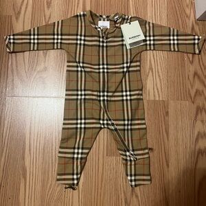 Burberry Kids Tan Check Onesie and hat set